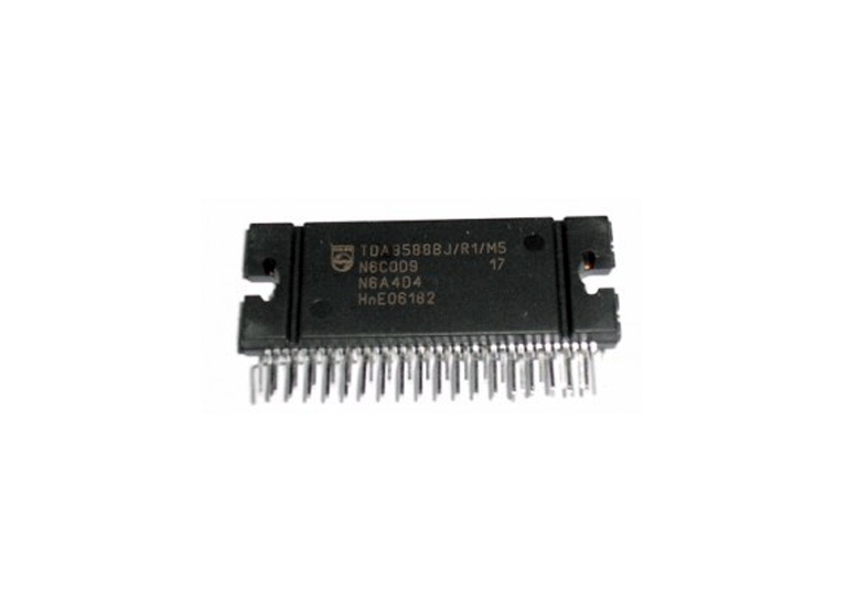 Микросхема TDA8588BJ.
